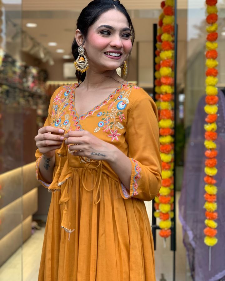 Simple yet elegant This is how we describe our latest launched dresses(NFRD405)
