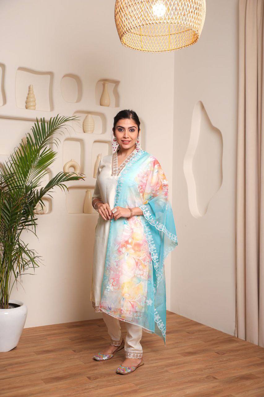 Simple yet elegant This is how we describe our latest launched dresses(NFRD418)