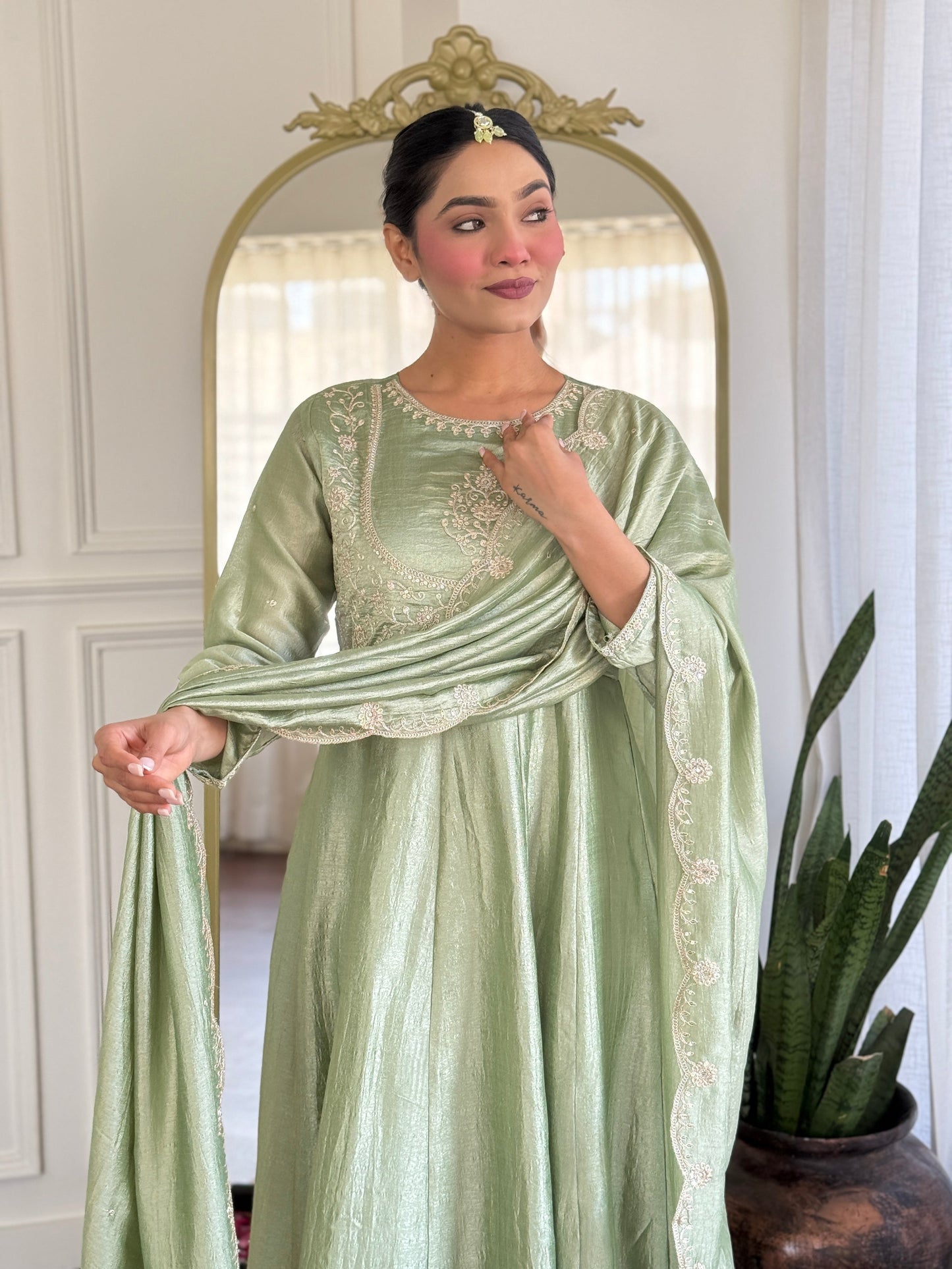 Our Exclusive Collection is here, to add a touch of tradition to your wardrobe(NFRD471) (03)