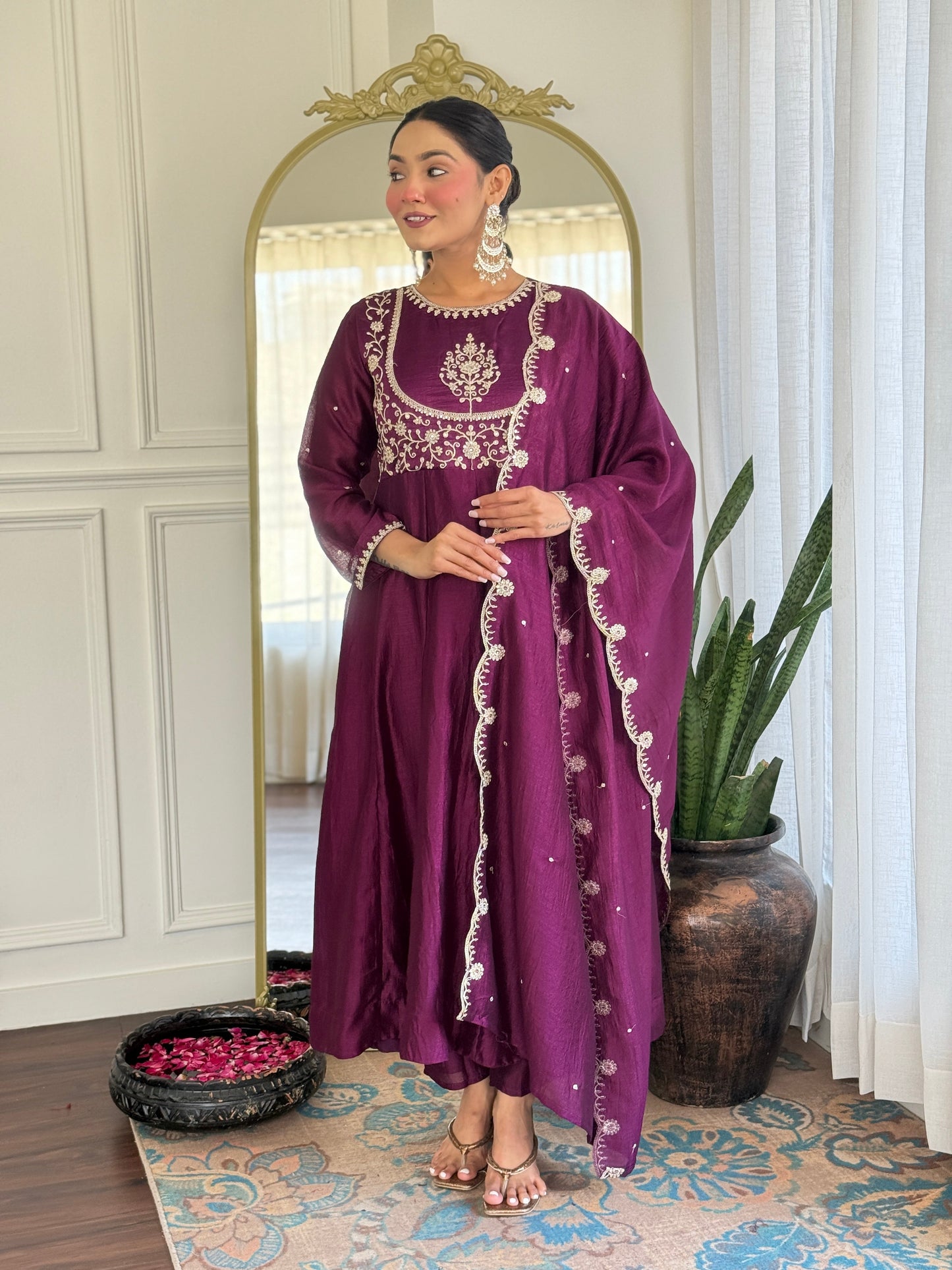 Our Exclusive Collection is here, to add a touch of tradition to your wardrobe(NFRD471) (01)