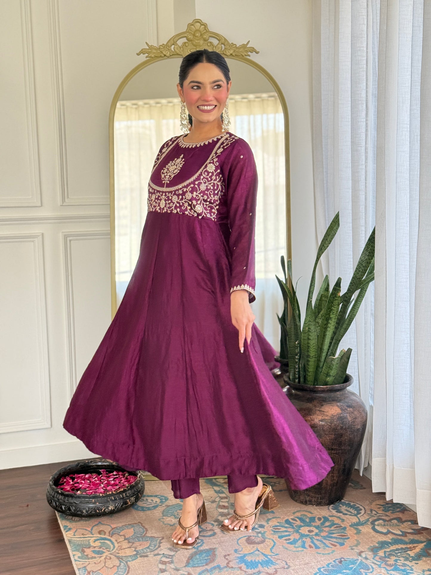 Our Exclusive Collection is here, to add a touch of tradition to your wardrobe(NFRD471) (01)
