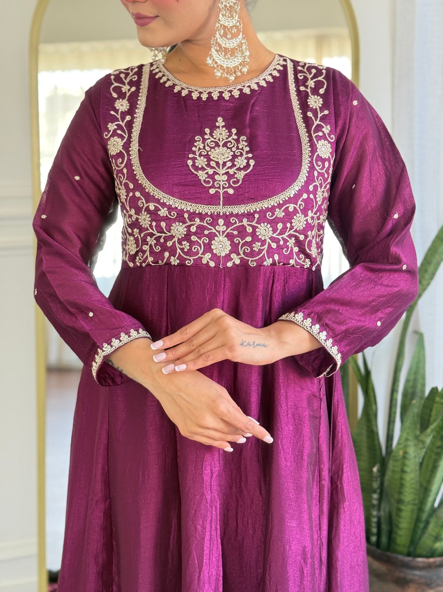 Our Exclusive Collection is here, to add a touch of tradition to your wardrobe(NFRD471) (01)