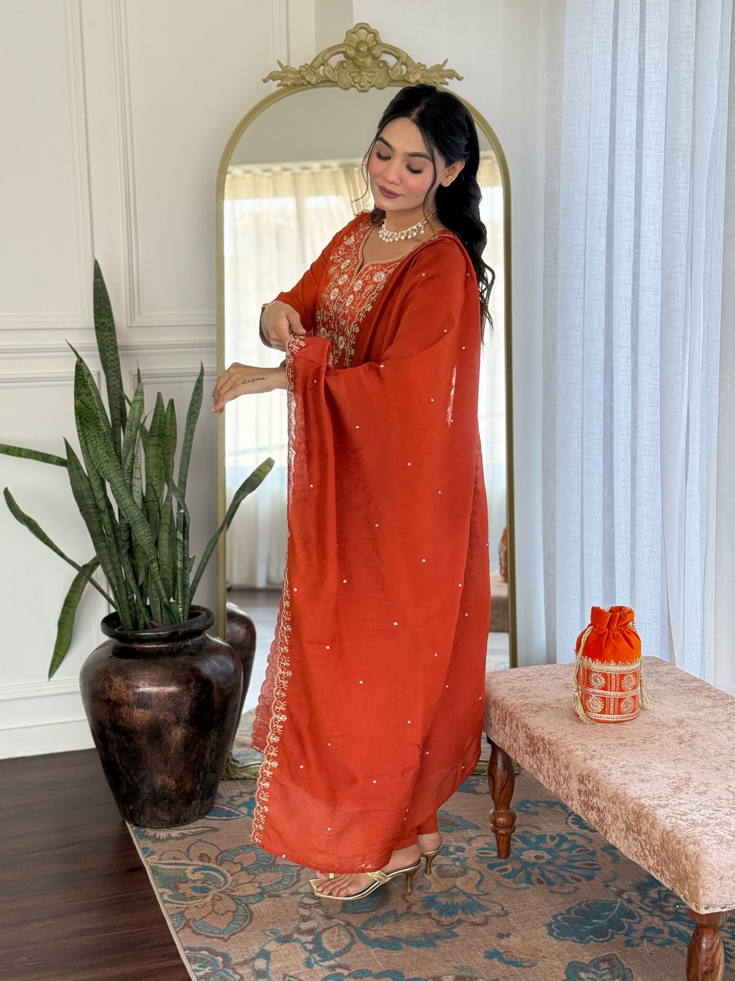 Enjoy your festival 🌞with our Very Beautiful 3ps Set(NFRD528)