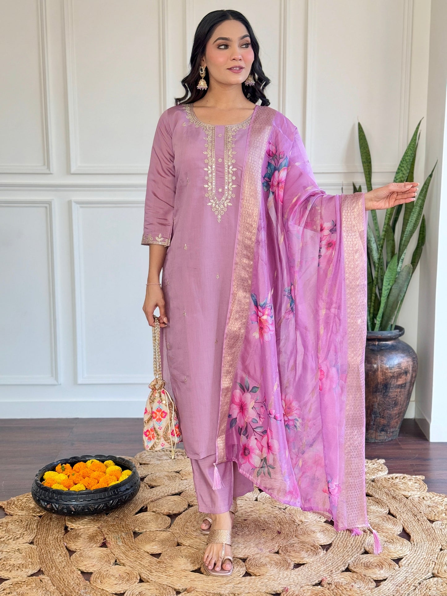 New Exclusive Check this our beautiful dresses collection (NFRD542)