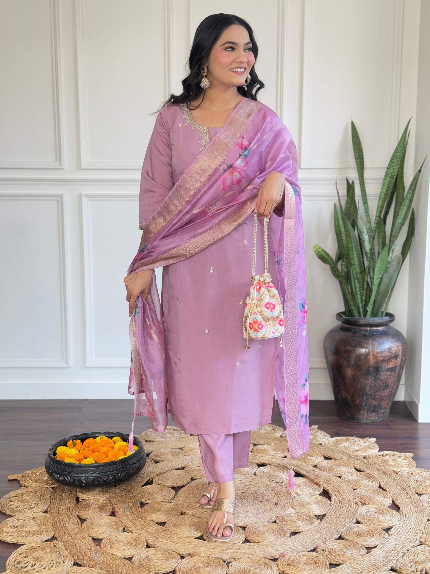 New Exclusive Check this our beautiful dresses collection (NFRD542)