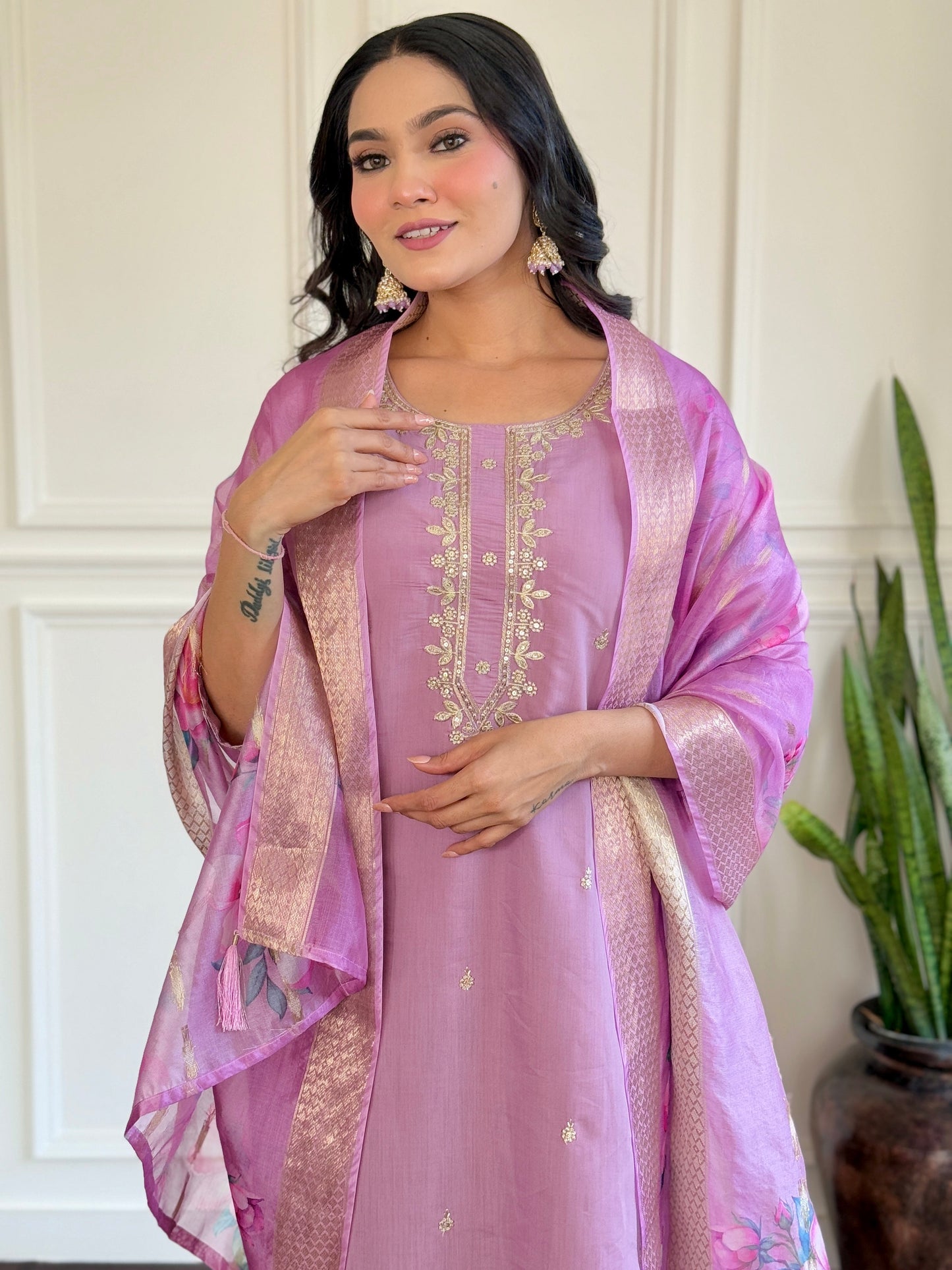 New Exclusive Check this our beautiful dresses collection (NFRD542)