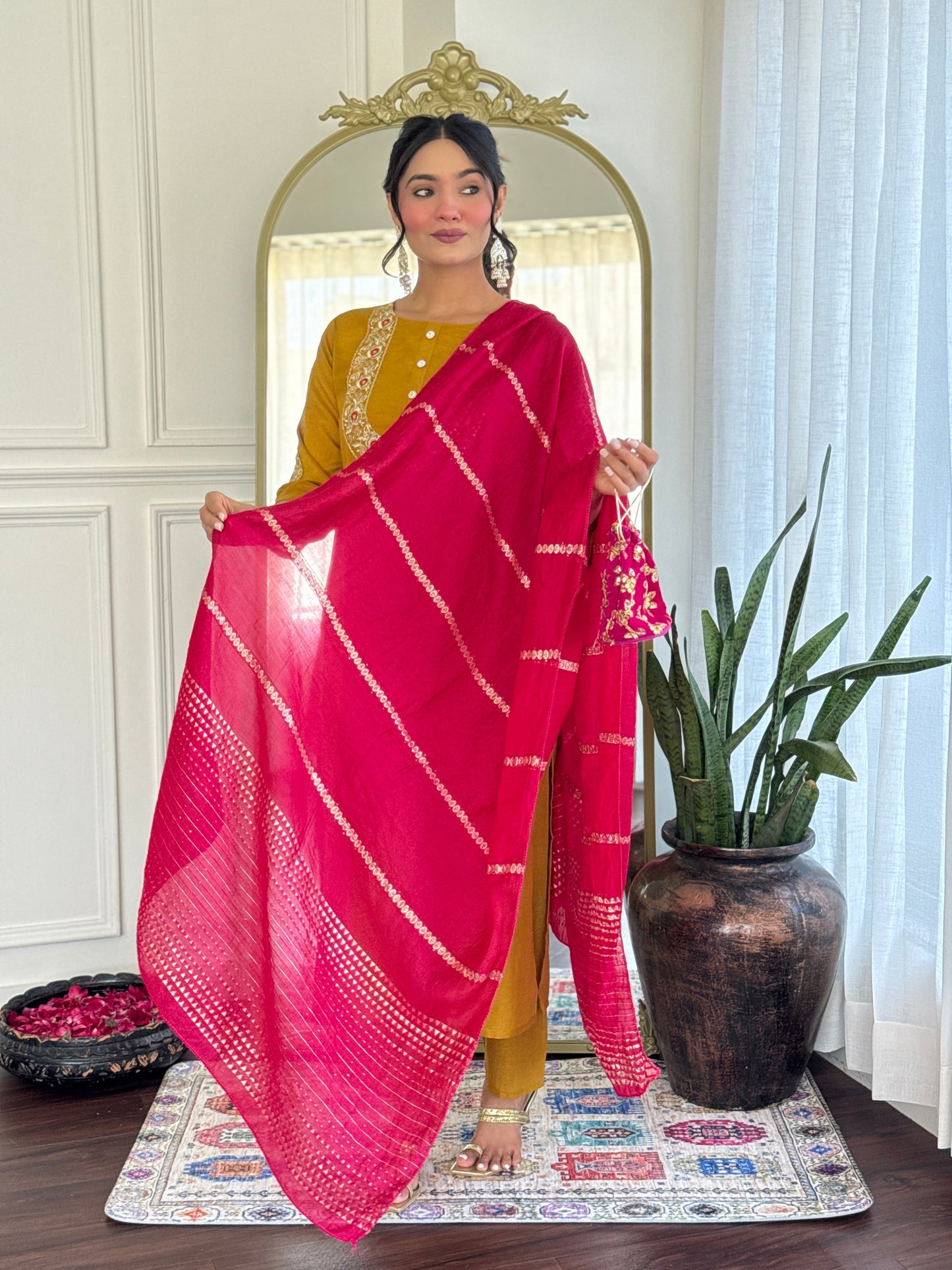 New Exclusive Check this our beautiful dresses collection (NFRD548)