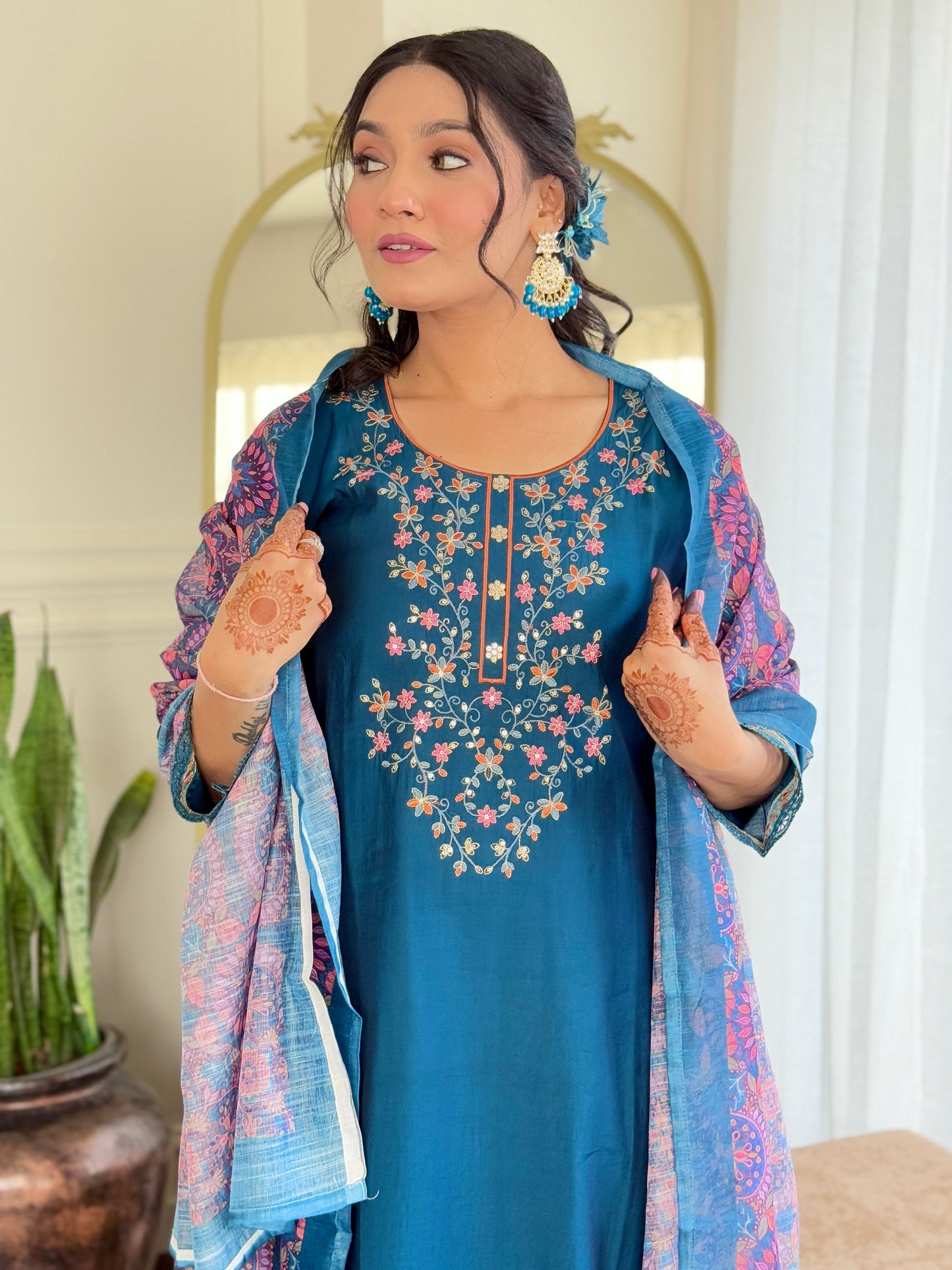 Simple yet elegant This is how we describe our latest launched dresse (NFRD573)