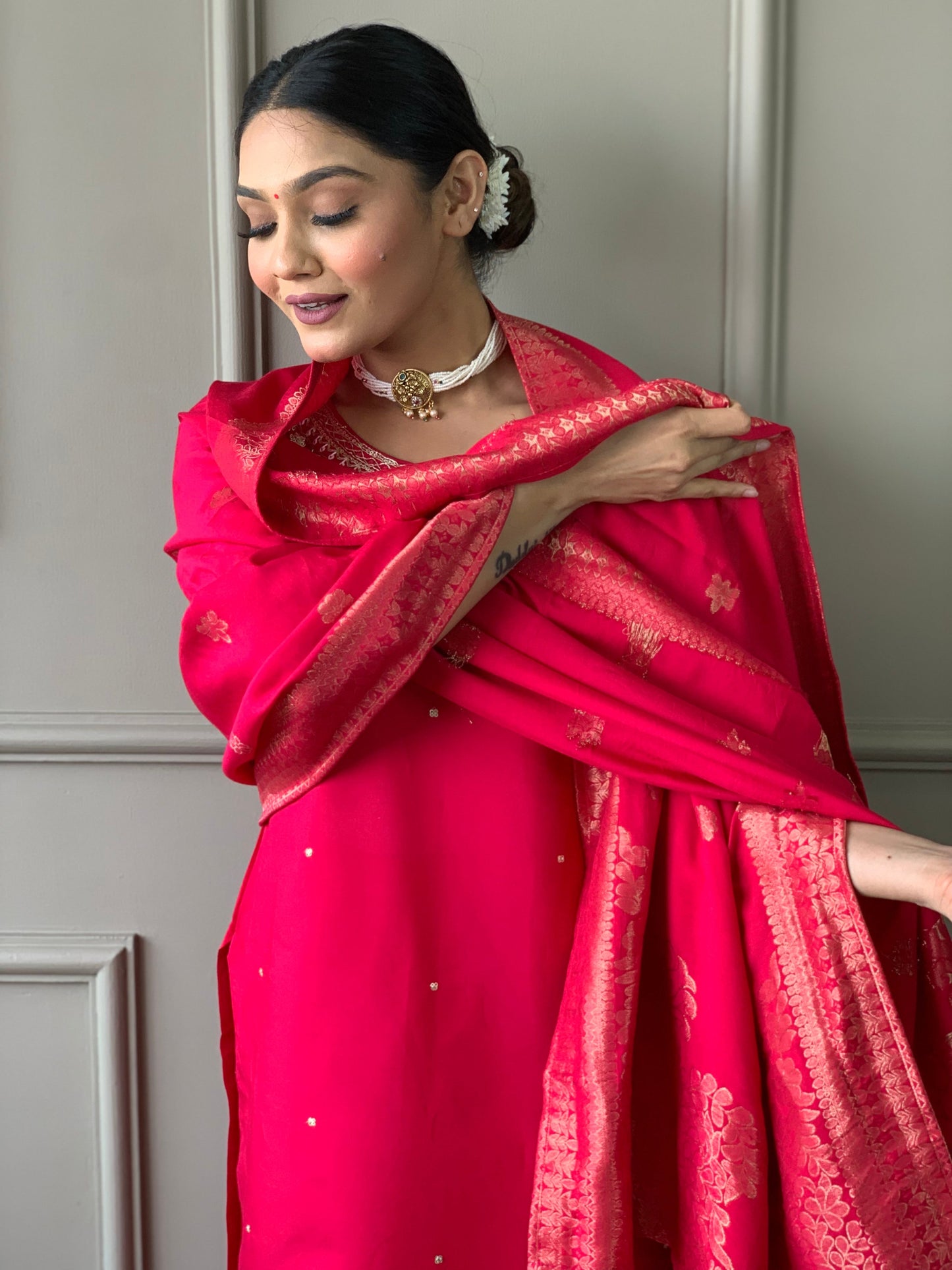 Simple yet elegant This is how we describe our latest launched dresse (NFRD574)