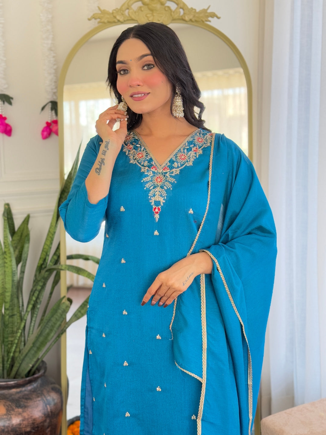 Simple yet elegant This is how we describe our latest launched dresse (NFRD576) (02)