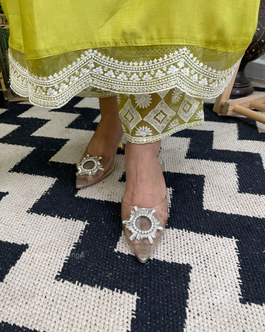 Simple yet elegant This is how we describe our latest launched dresse (NFRD577)