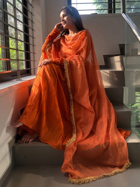 Simple yet elegant This is how we describe our latest launched dresse (NFRD578) (01)