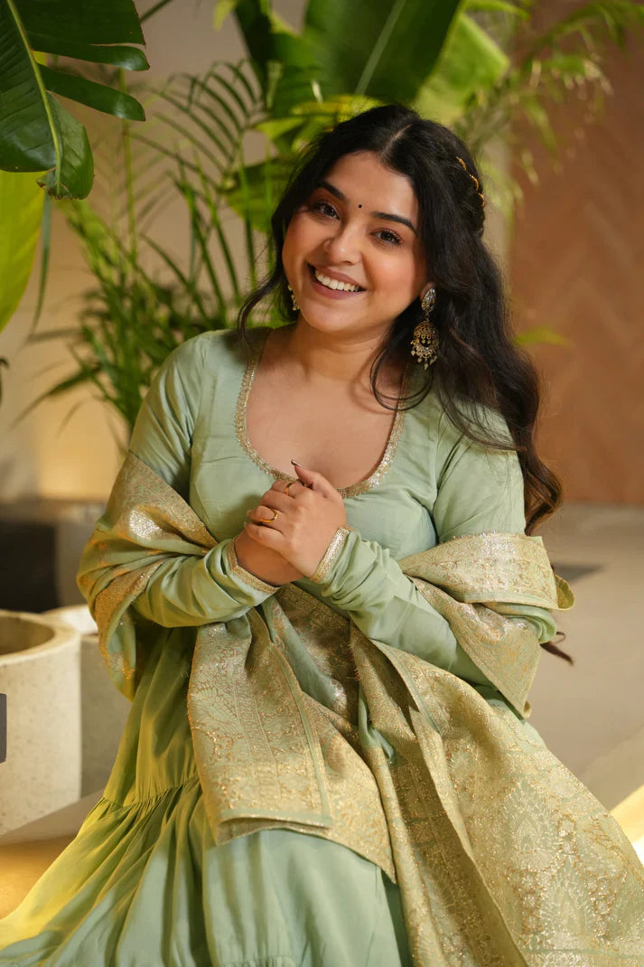 WEDDING SPECIAL MICROCRAPE GOWN WITH JAQUARD DUPATTA(WD111) (02)