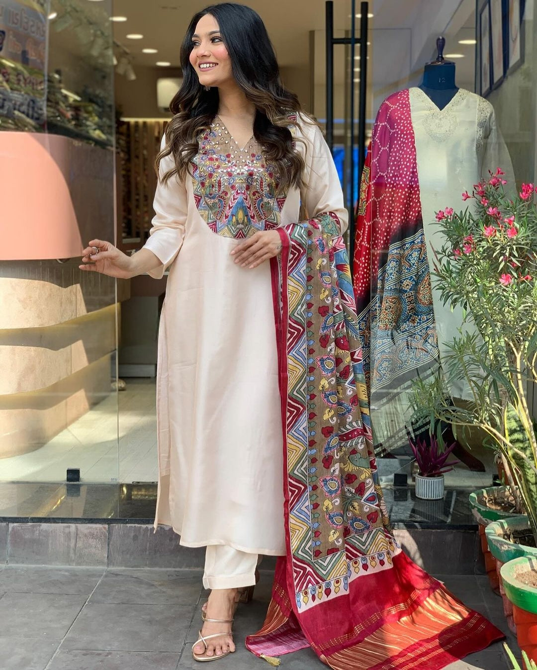 LAUNCHING EXTREMELY ELEGANT PREMIUM SILK SUIT SET WHICH IS BEAUTIFULLY DECORATED WITH ATTRACTIVE HANDWORK(WARED12)