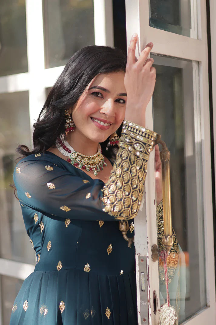 WEDDING SPECIAL BLOOMING EMBROIDERED GOWN WITH DUPATTA(WD11)