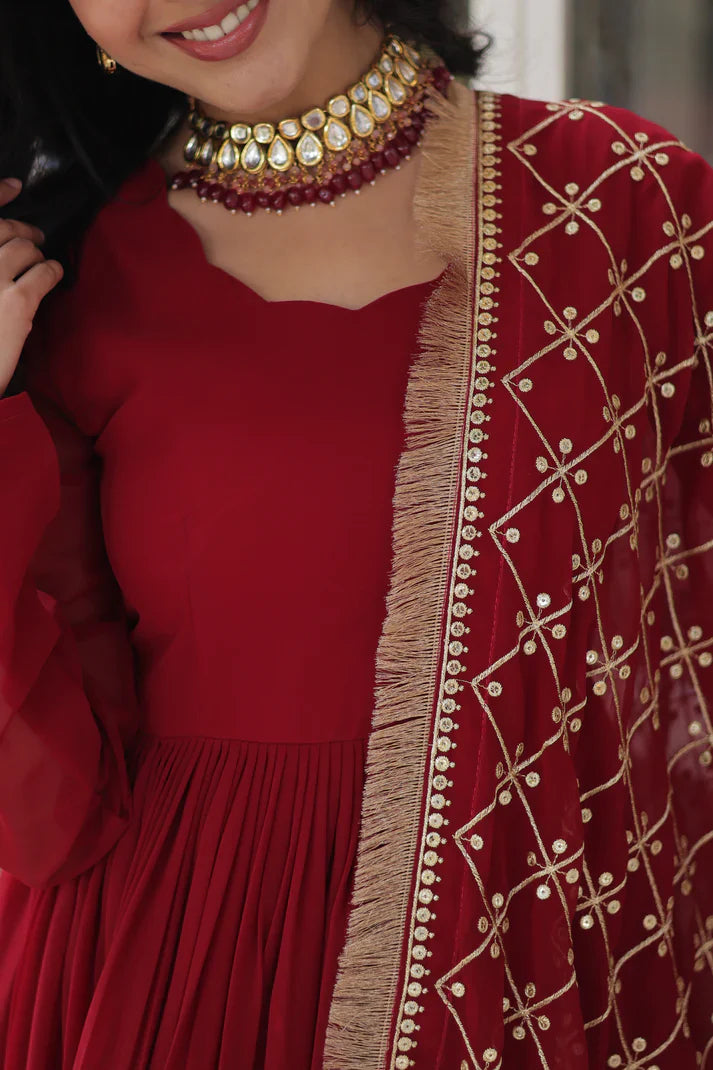 BLOOMING GEROGETTE SEQUANCE EMBROIDERY GOWN WITH DUPATTA(WD99)