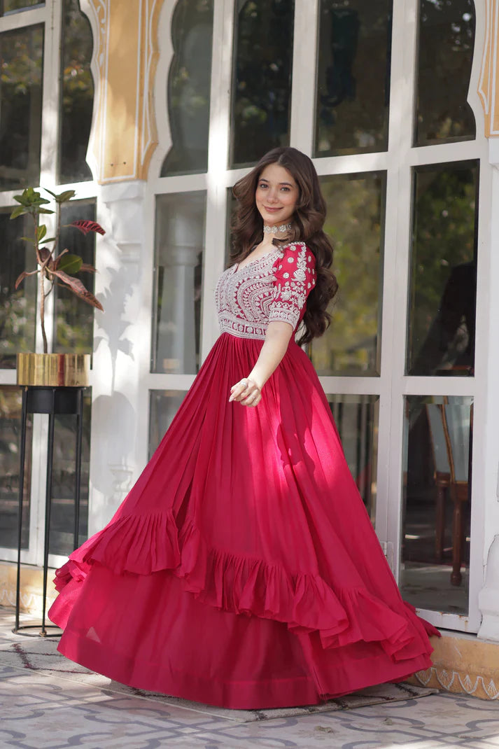 STAR GEORGETTE BEADS EMBROIDARY KURTI WITH LEHENGA(WD87)