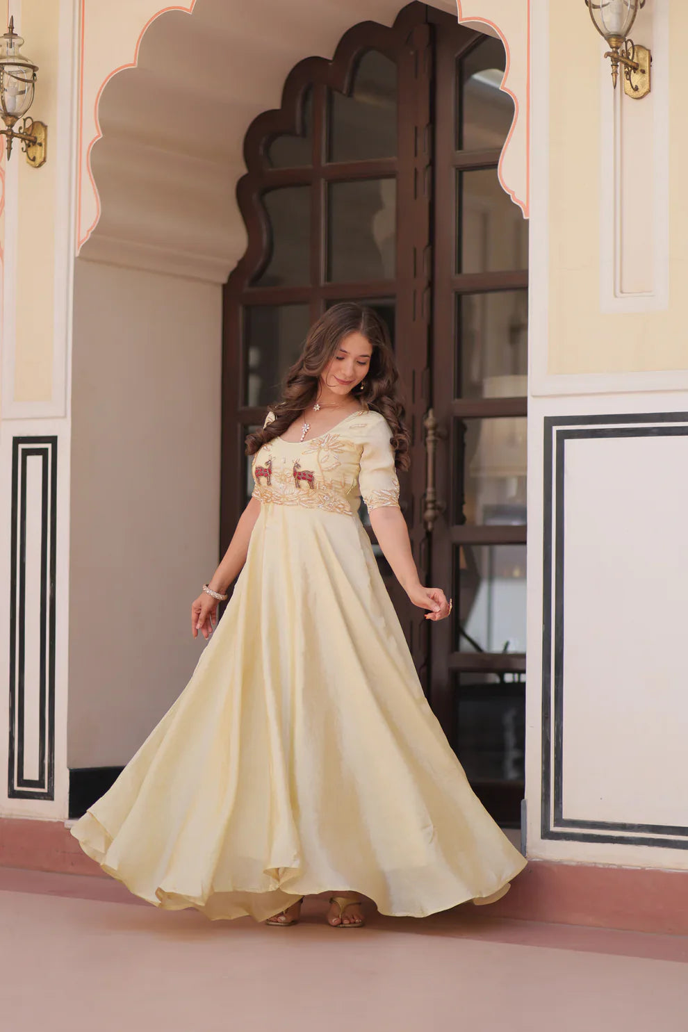 FESTIVAL SPECIAL GOLD CRUSH BEADS EMBROIDERED GOWN(WD177) 01