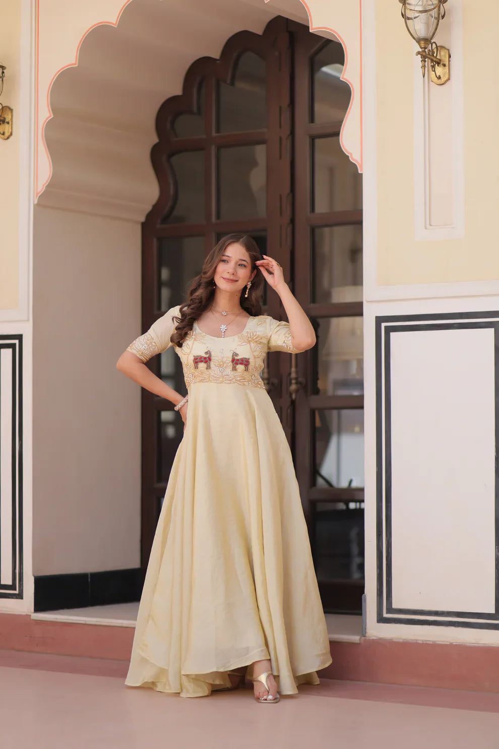 FESTIVAL SPECIAL GOLD CRUSH BEADS EMBROIDERED GOWN(WD177) 01