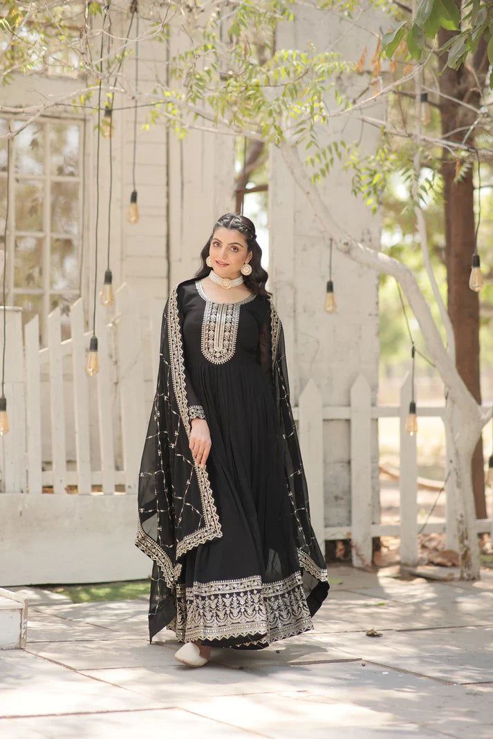 PREMIUM DESIGNER GOWN WITH DUPATTA(WD03) (02)