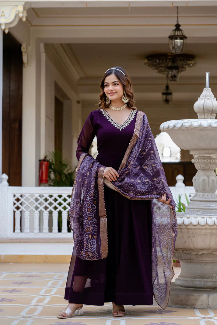 PEARL HANDWORK GOWN WITH PRINTED JEQUARD BORDER DUPATTA(WD77)