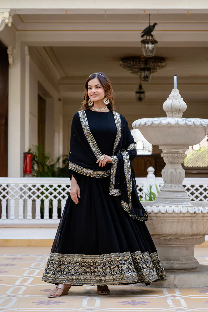 BLACK BLOOMING EMBROIDERED GOWN WITH DUPATTA(WD02))