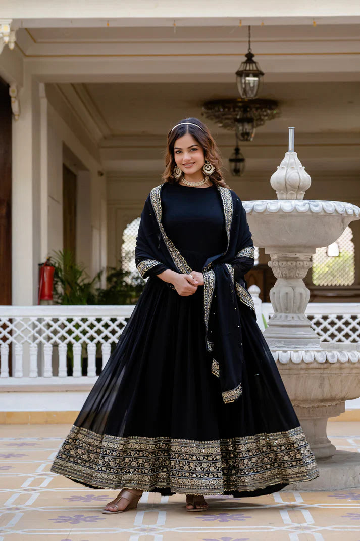 BLACK BLOOMING EMBROIDERED GOWN WITH DUPATTA(WD02))