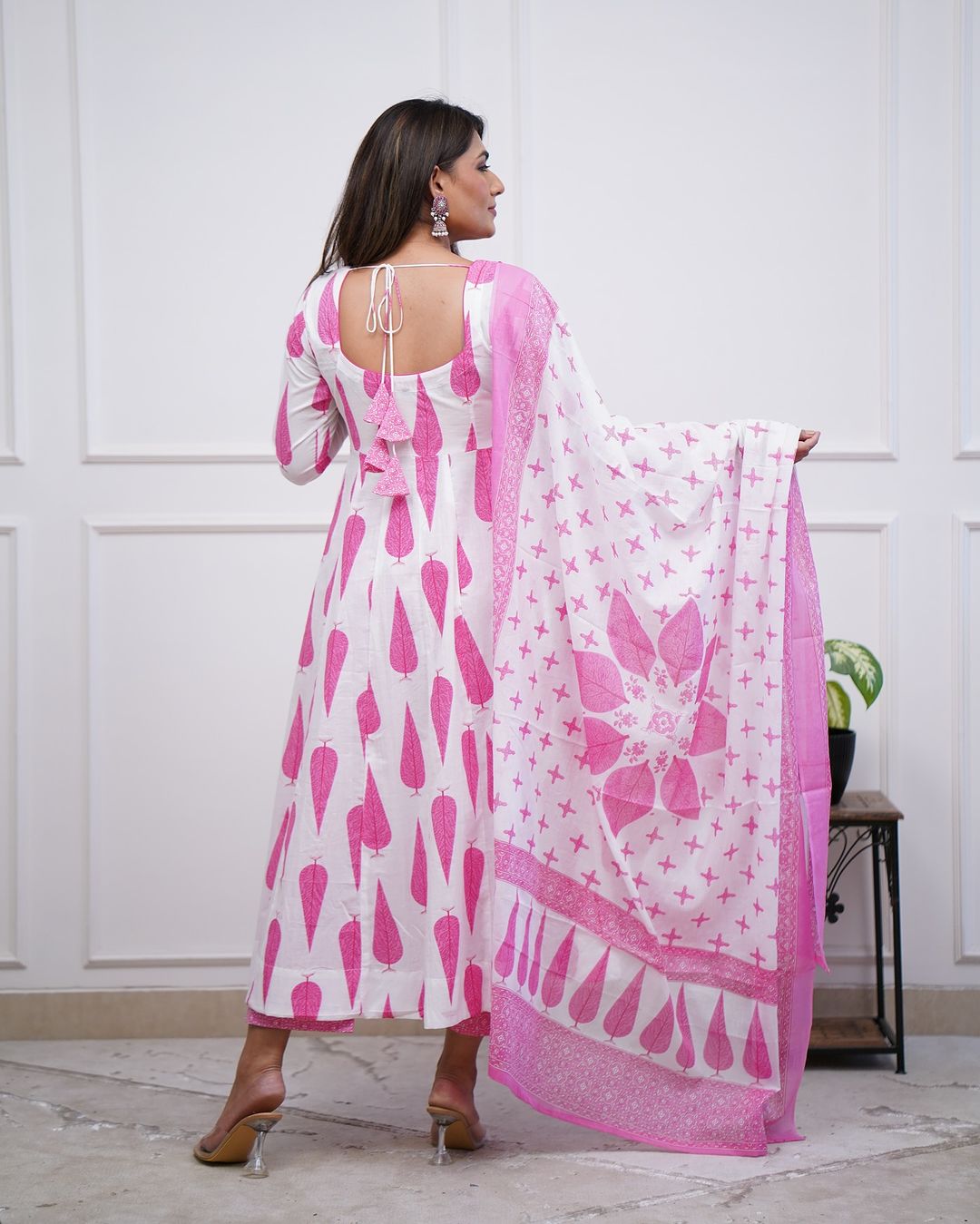 New Trending Cotton Suit set in Printed New design kurta Pant with Dupatta(WARED297)