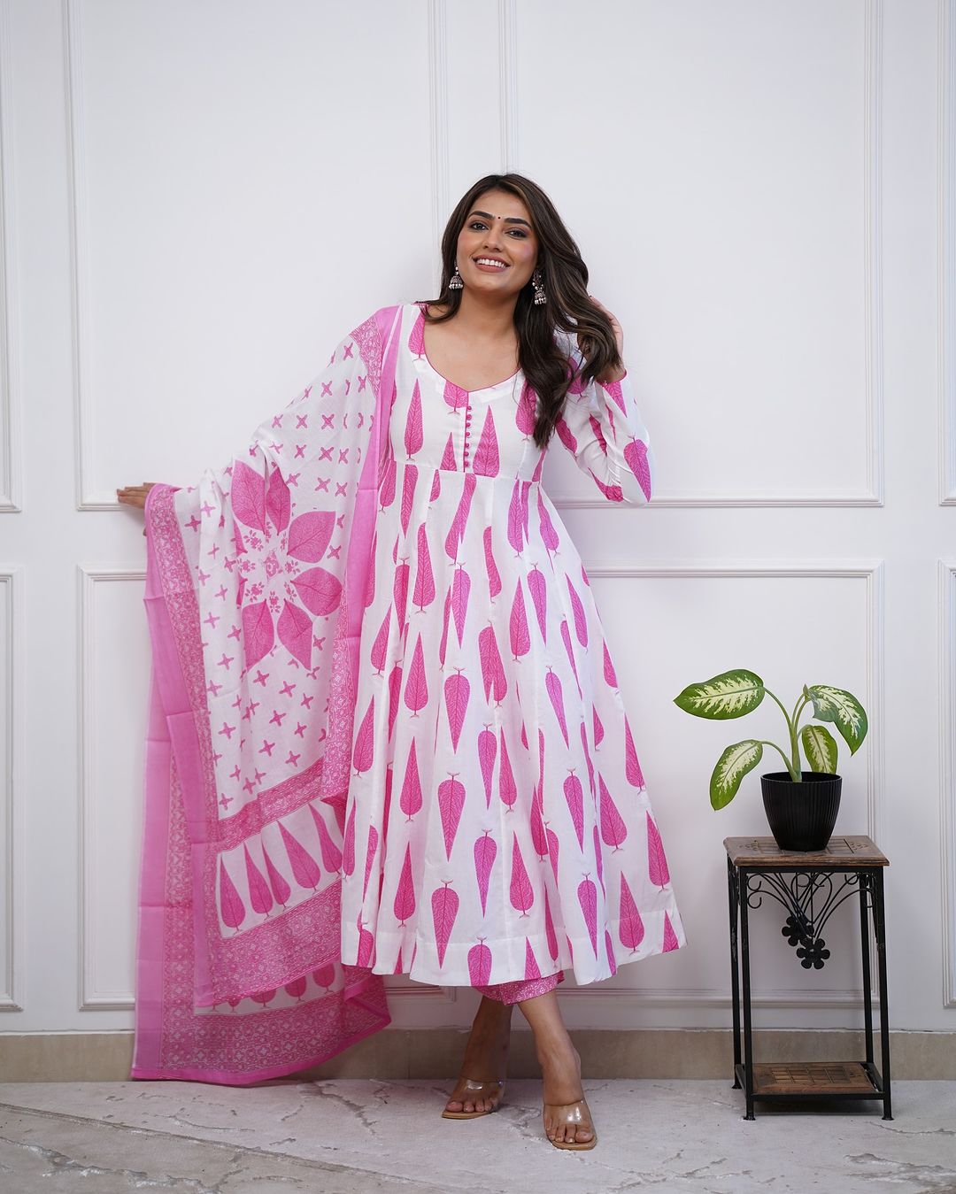New Trending Cotton Suit set in Printed New design kurta Pant with Dupatta(WARED297)