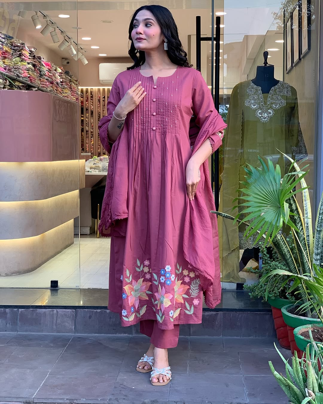 We presents a stunning Cotton anarkali Suit Set-a perfect blend of traditional patterns