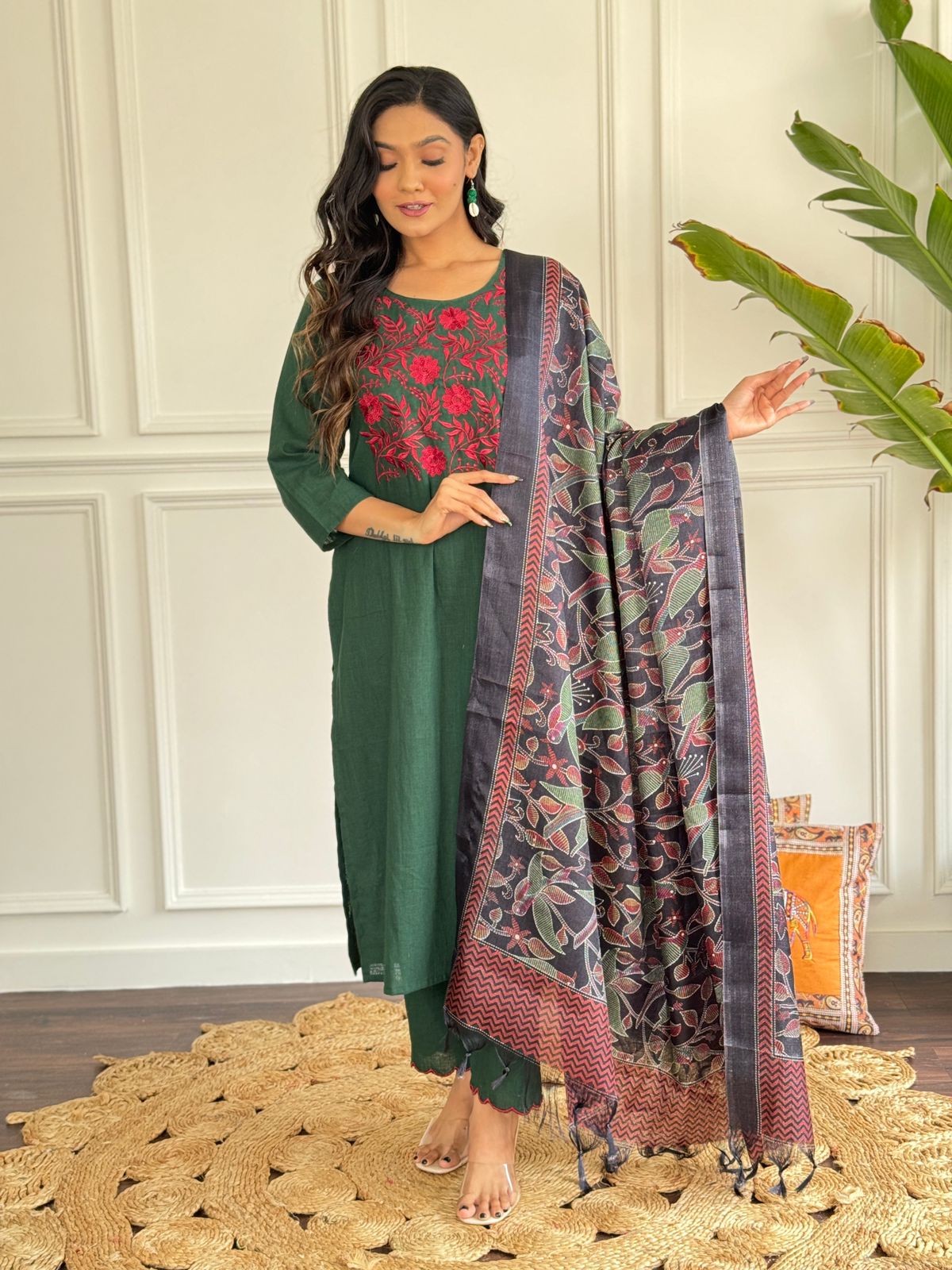 Feel the elegance and comfort merge in our artisan-crafted handloom khadi cotton suit! πΉπ(WARED303)