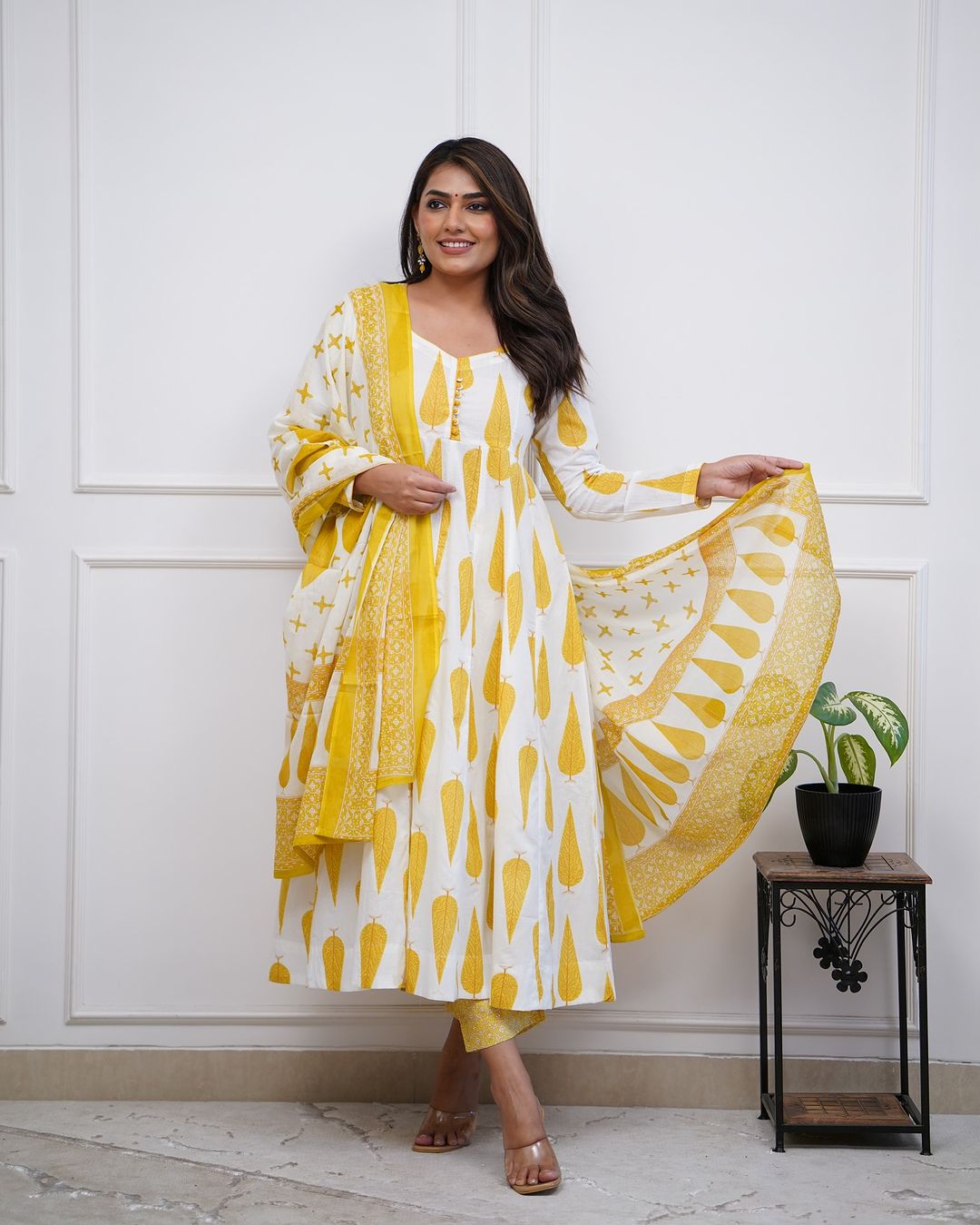 New Trending Cotton Suit set in Printed New design kurta Pant with Dupatta(WARED298)