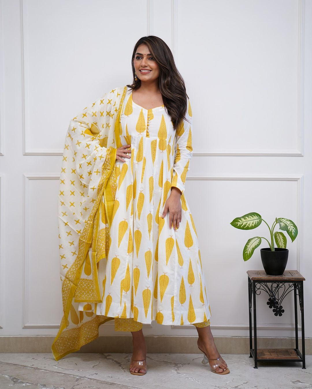 New Trending Cotton Suit set in Printed New design kurta Pant with Dupatta(WARED298)