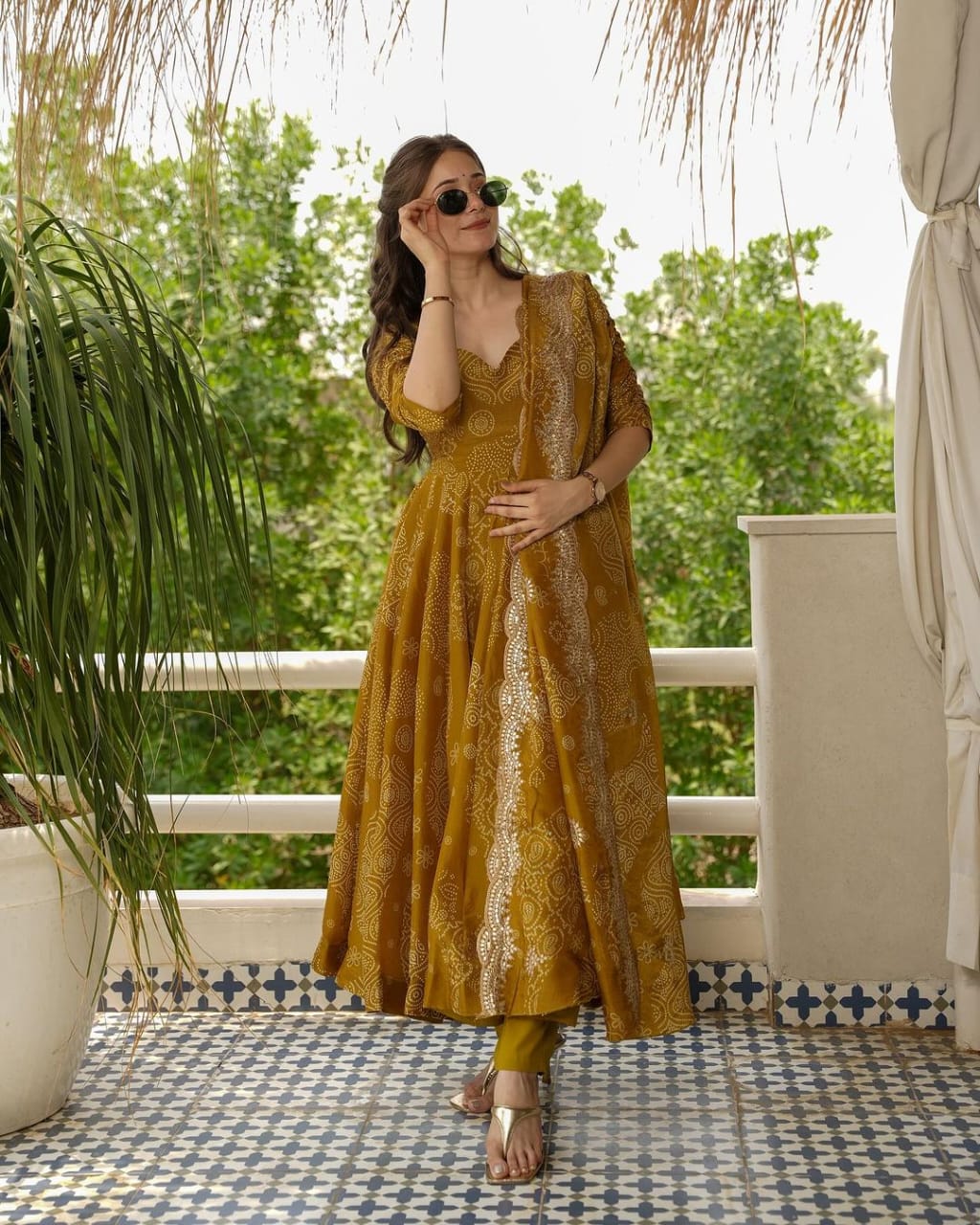 Walk gracefully in our new cotton Anarkali dupata set & with deep back neck and front neck design(WARED294)