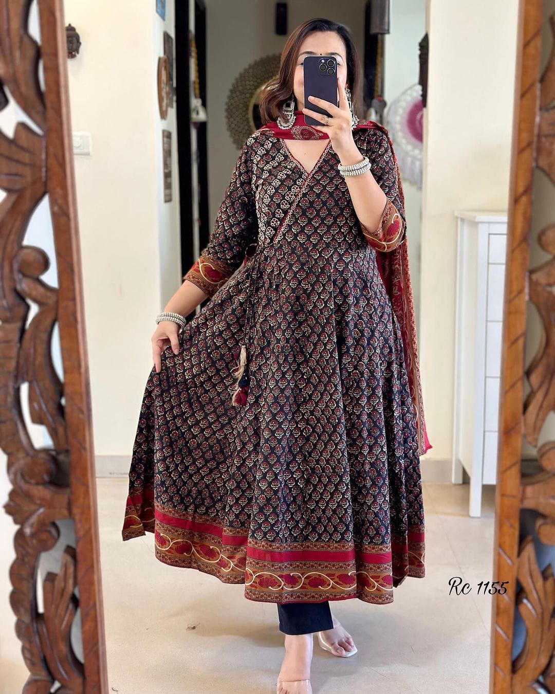 π Beautiful printed with Handwork Anarkali Kurta Duppata Set in new Summer Colour β£οΈ(WARED186)