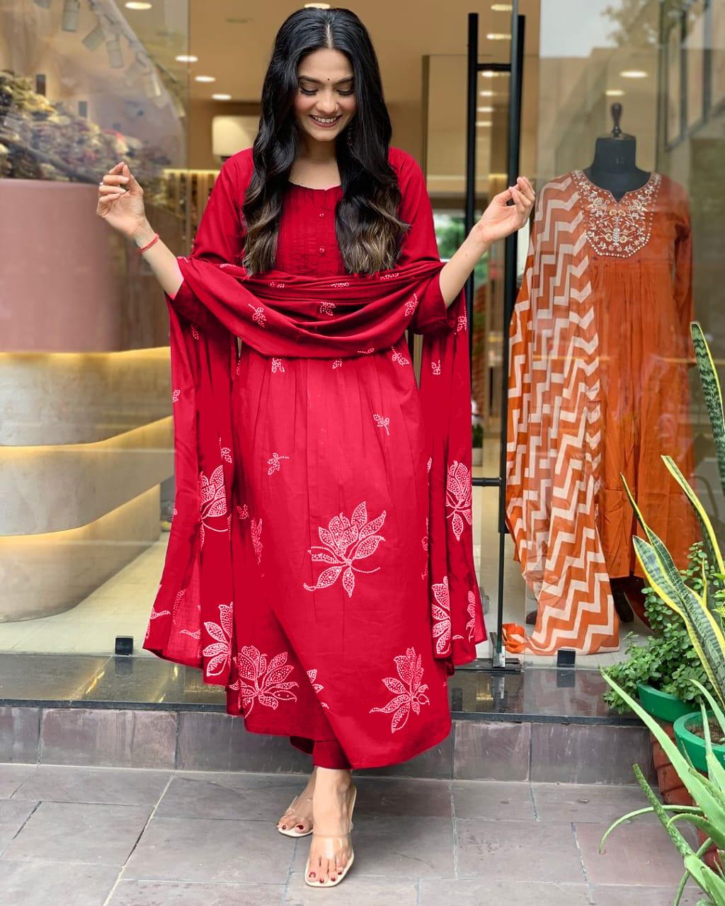 🌹💥 NEW DESIGN LONCH🌹 NEW COLOUR LUNCHING Voluminous Beutiful Suit Set(WARED150)