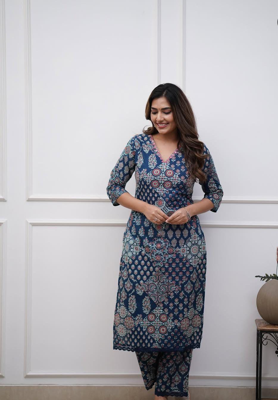 We are here to spread some magic to your ethnic Heavy Cotton *🌹🌹Pure fine Cotton fabric Kurti with Pant with cotton *🌹🌹