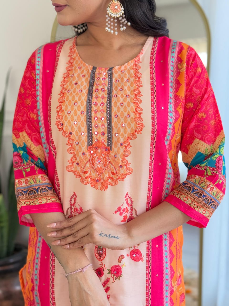 New Launch ✨✨✨✨ Pakistani Suits made from Muslin fabric with digital prints and beautiful hand work on kurti sound like a fashionable choice for upcoming occasions.(WARED164)