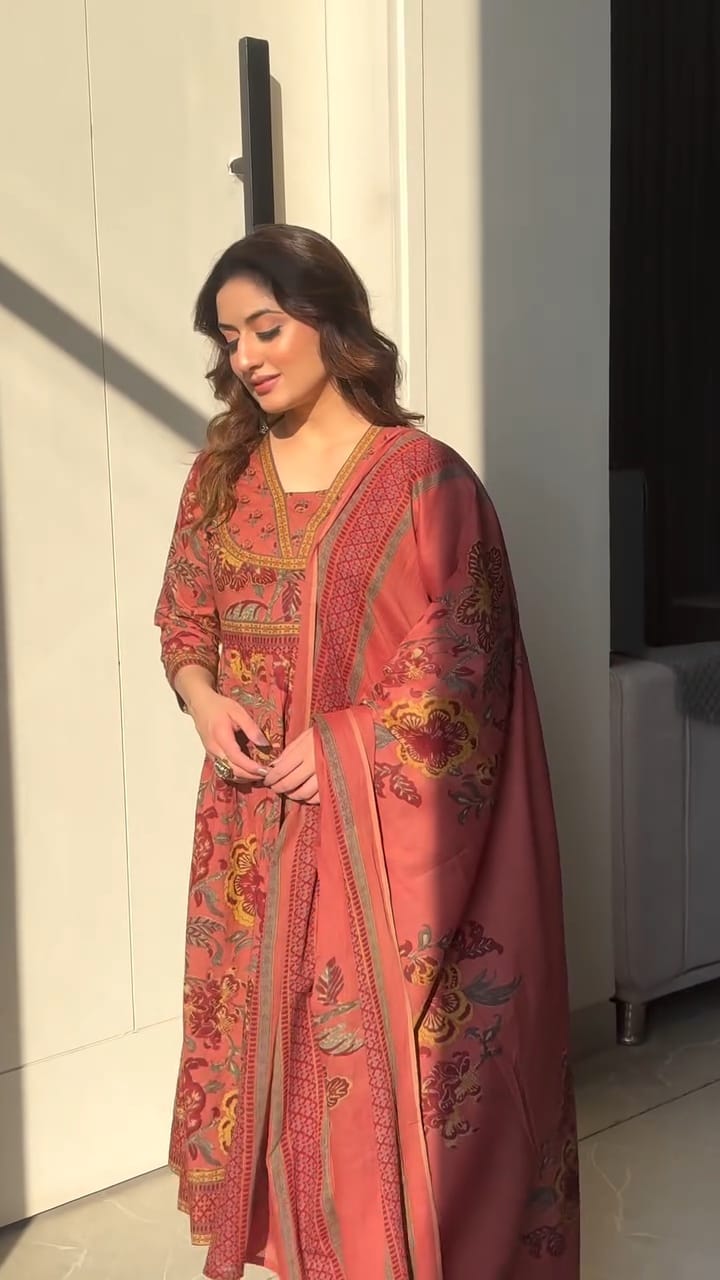 Premium cotton Anarkali suit set with hand work detailing on yoke paired with matching pant and full dupatta.(WARED43)