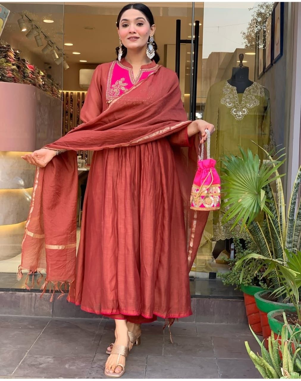 Shop our latest collection of Chanderi suit with cotton pant and dupatta 💗(WARED35)