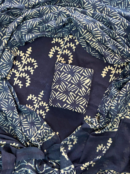 HAND BLOCK PRINT COTTON SUIT SET WITH MULMUL DUPATTA