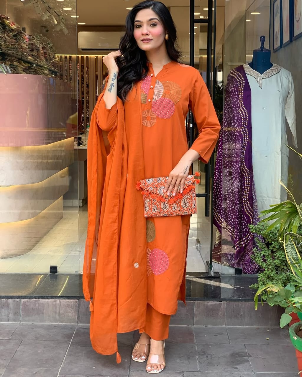 This Kurti,pant dupatta set is perfect for the summer season with its vibrant floral print and confident (WARED408)