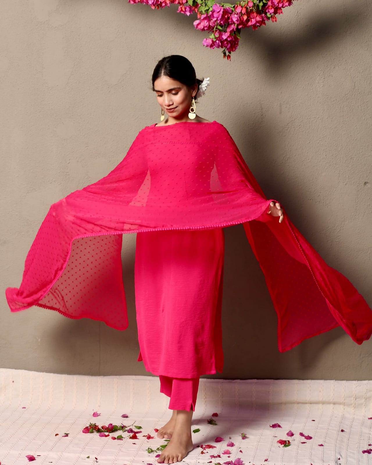 ✨ New Collection ✨ Shop our latest collection of *suit cotton kurti pant(WARED424)