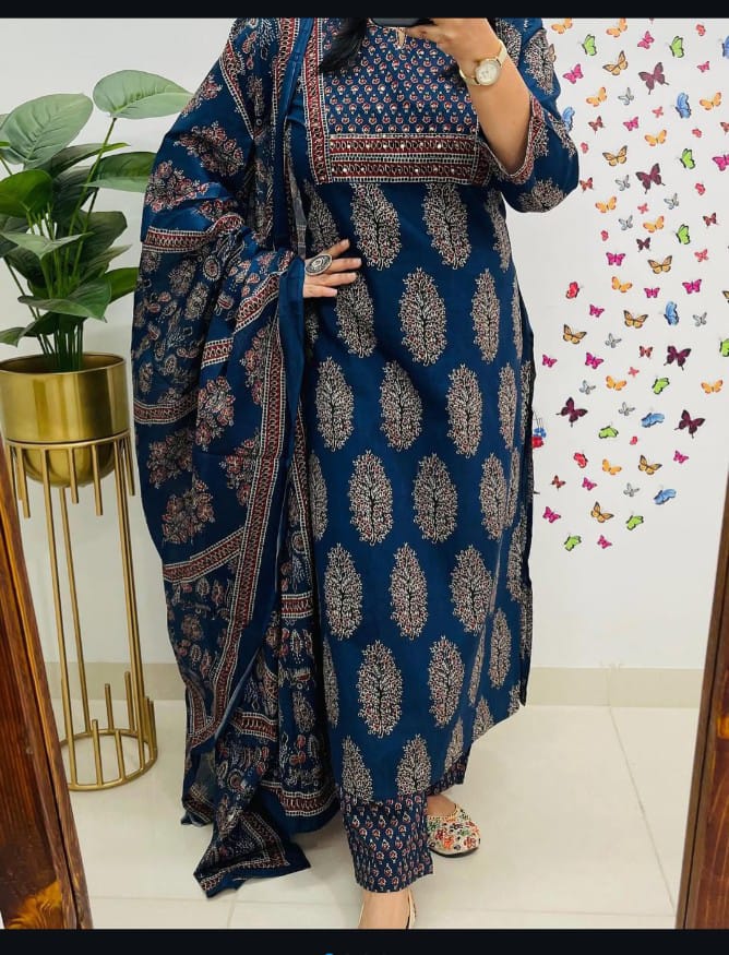 🌹🌹Pure fine Cotton fabric Kurti with Pant with cotton 100-100 Dupatta🌹🌹Nack Hand work(WARED426)