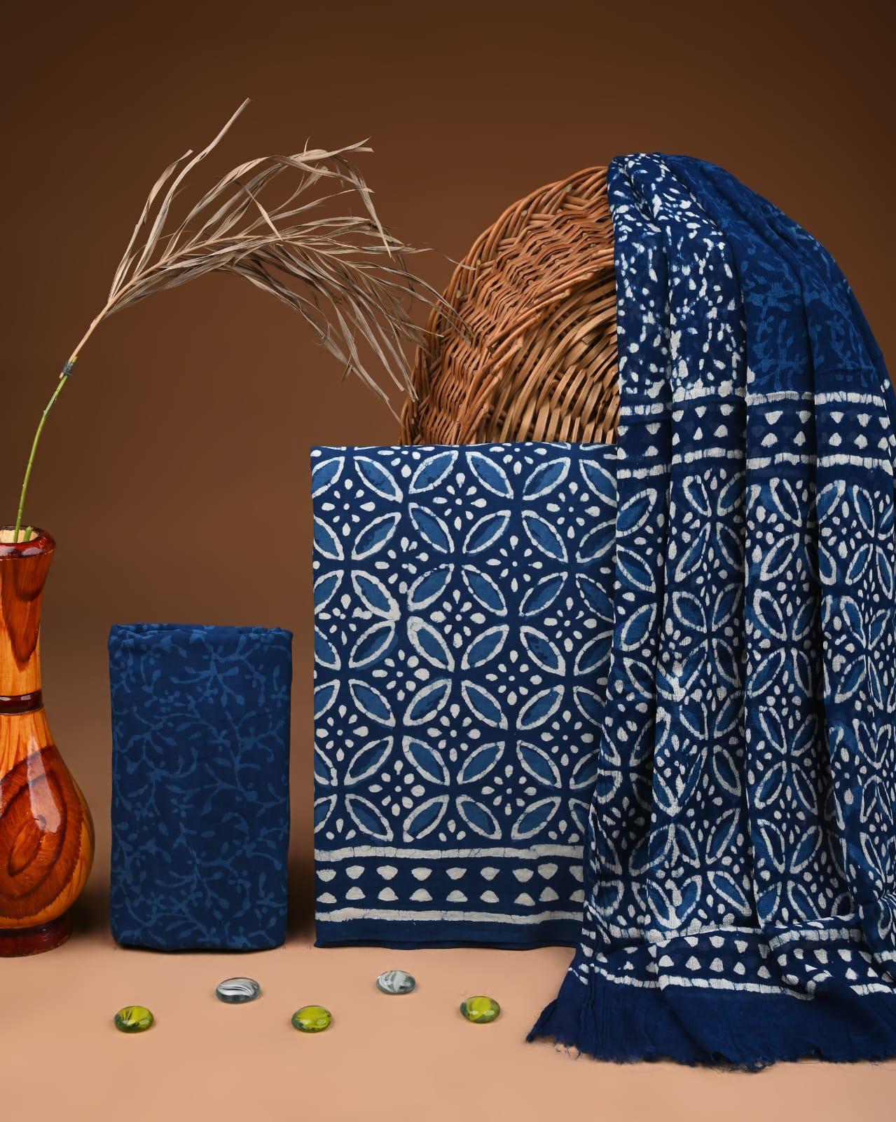 JAAL HAND BLOCK PRINT COTTON SUIT SET WITH CHIFFON DUPATTA(WACFCOTMU98)