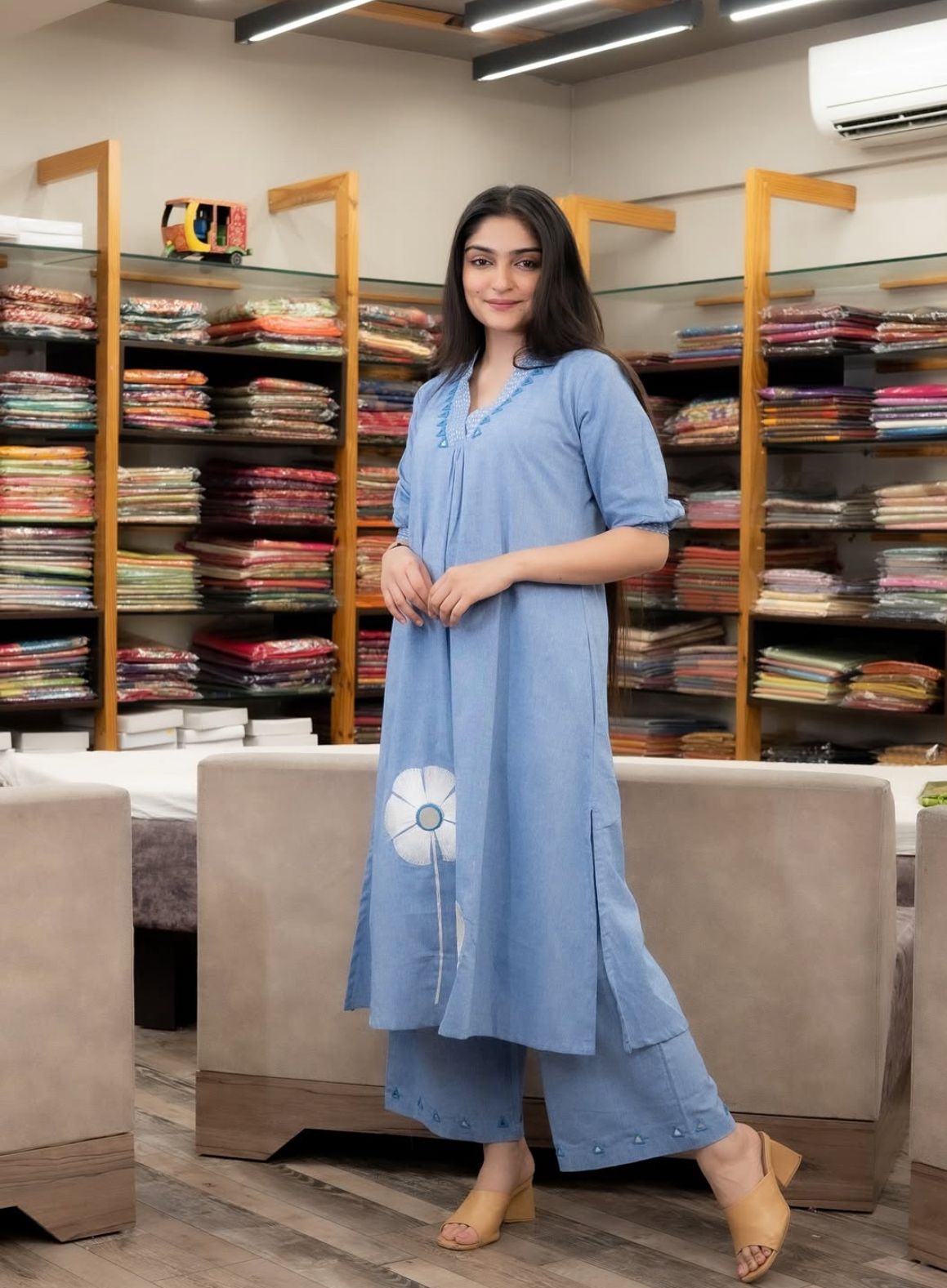 The perfect of traditional wear (WACD128)