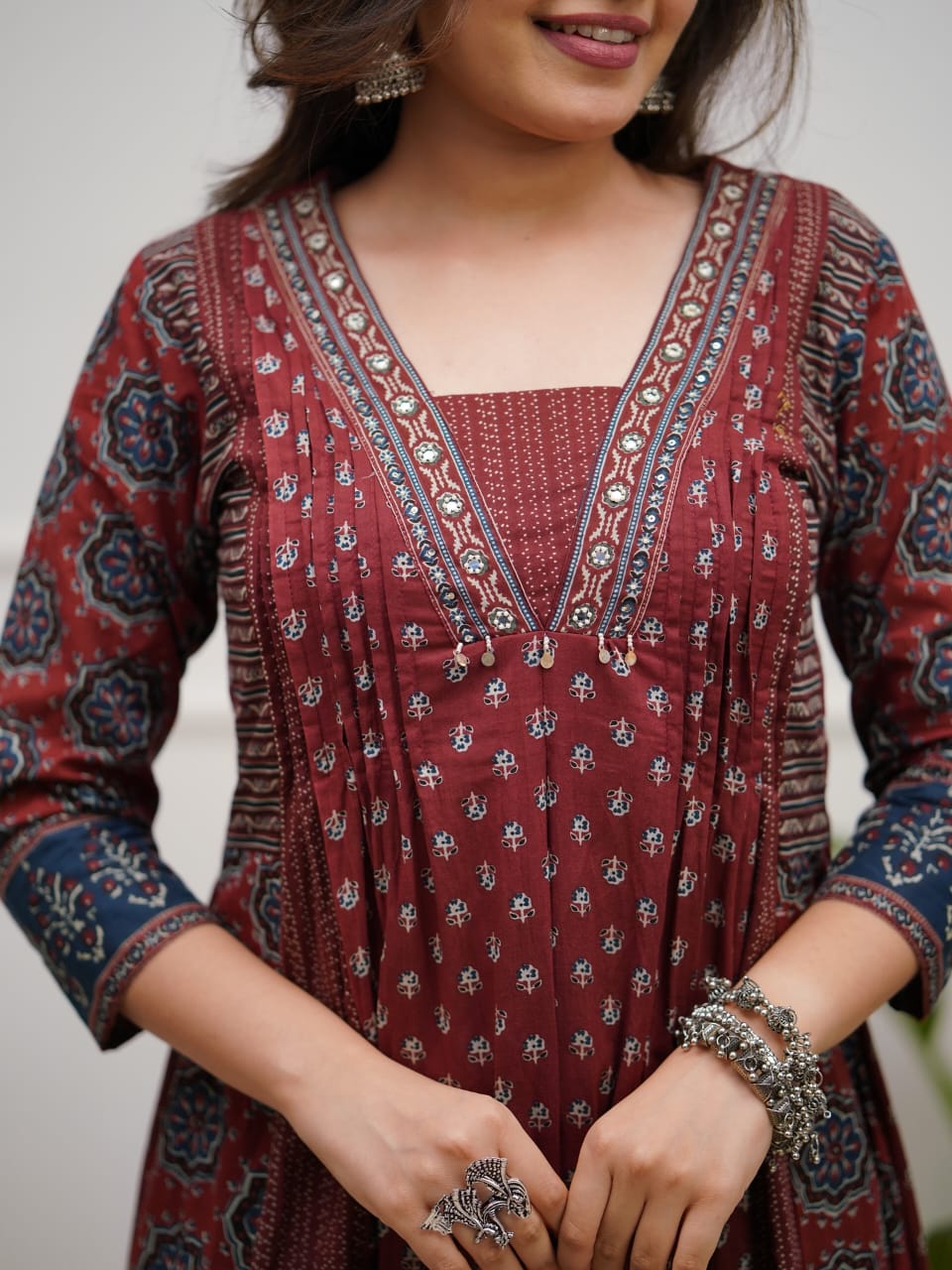 ππ»ππ»NEW product LUNCHING super hit hai dimand product Beutiful Suit Setππ»ππ»(WARED461)