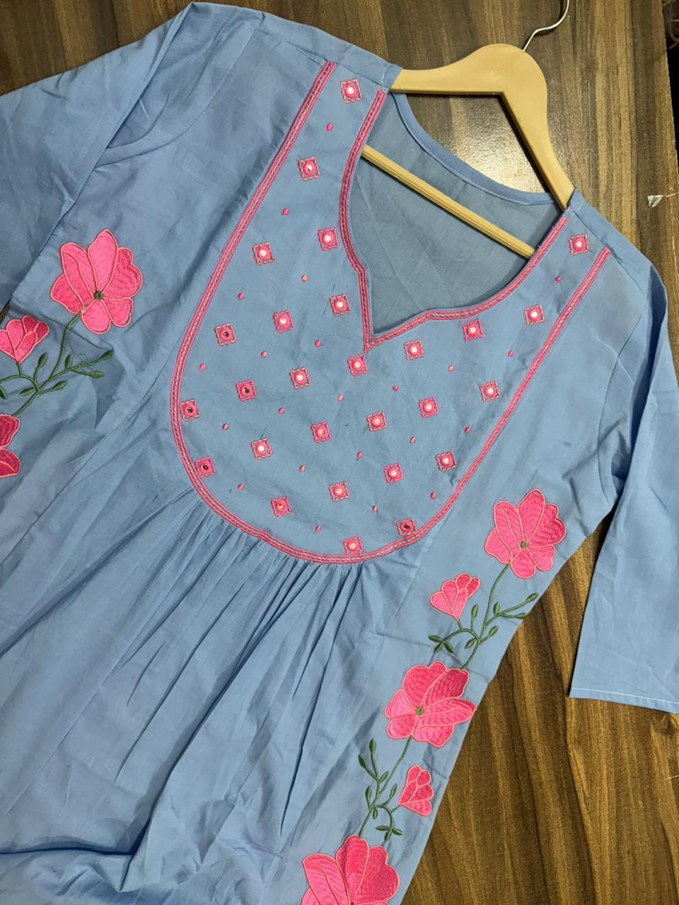 ππ»ππ»NEW product LUNCHING super hit hai dimand product Beutiful Suit Setππ»ππ»(WARED466)