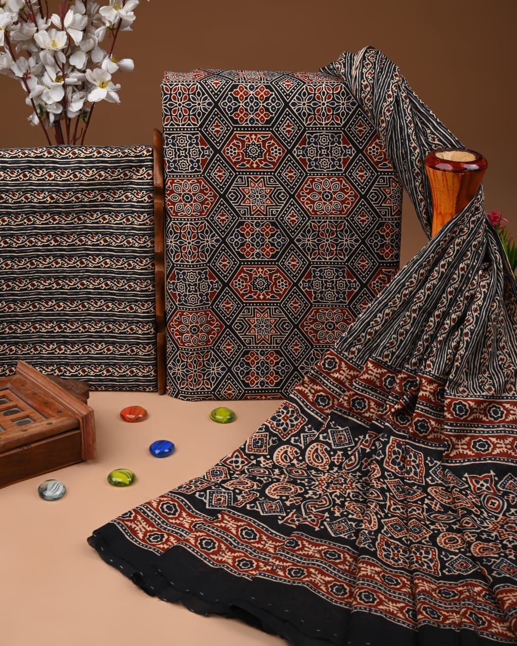 Designer Hand Block Print Cotton Suit Set with Mulmul Dupatta(WACOTMU184)