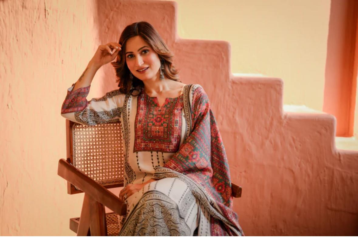 π The Legacy of Mahee Jaipur Now Available At Prayosha Creation .(WAAN01)